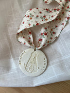medalla virgen del rocio personalizar